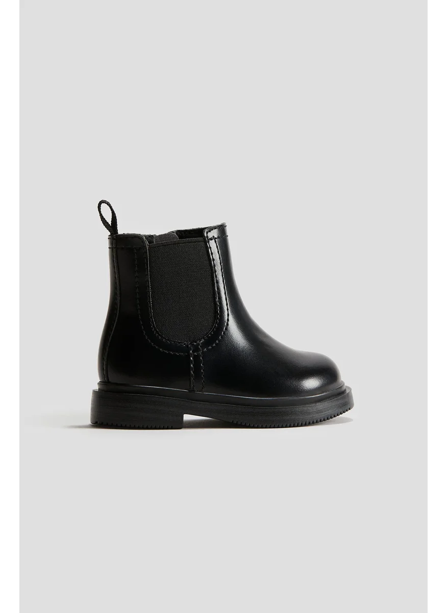 اتش اند ام Chelsea Boots