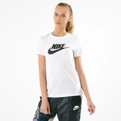 Nike Women's Sportswear Essential T-Shirt