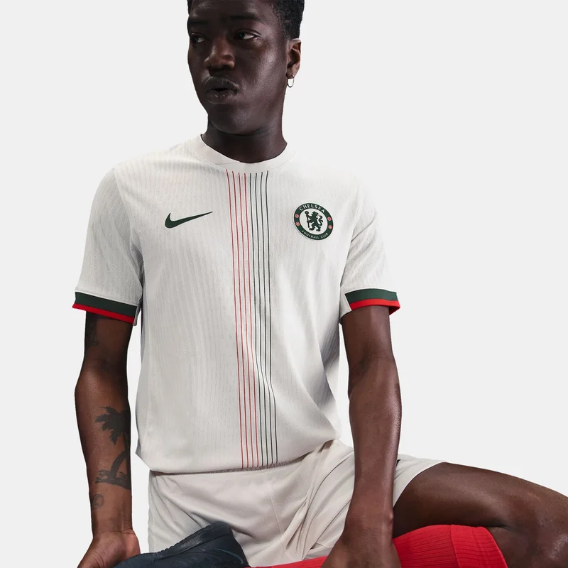 Nike Ivory Men's Chelsea 2025/26 Away Authentic Football Jersey for Men | Best Price UAE