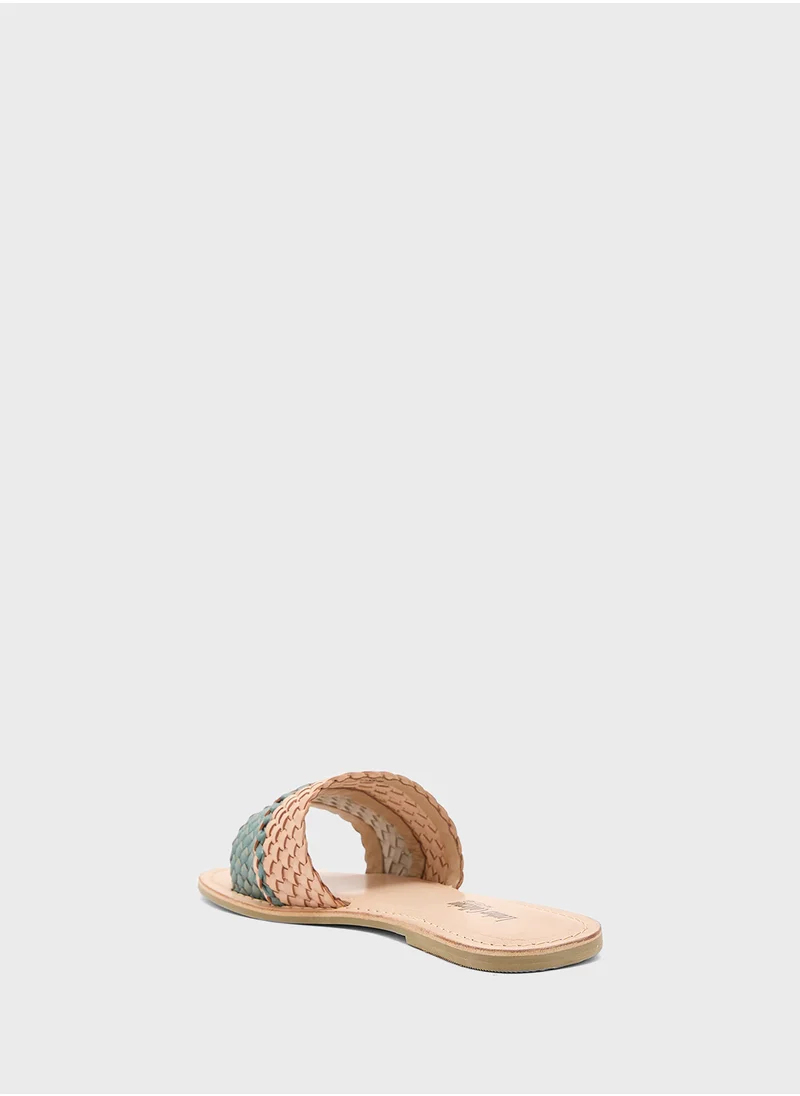 ايلا Striped Summer Flat Sandal