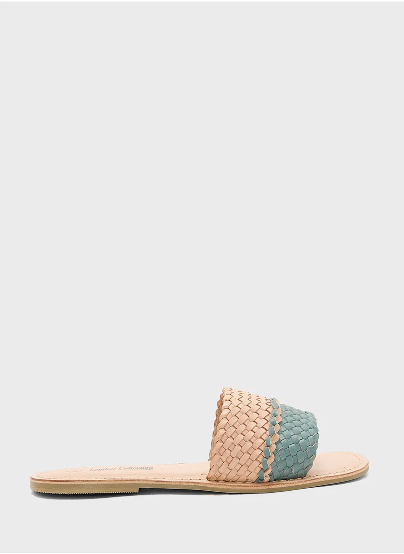 ايلا Striped Summer Flat Sandal