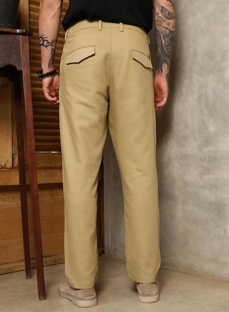 Campus Sutra  Men's Lime Green Ribbed-Pleated Chino Trousers For Casual Wear | Mid-Rise | Regular Fit | Button Closure | Trousers Crafted With Comfort Fit For Everyday Wear for Men | Best Price UAE