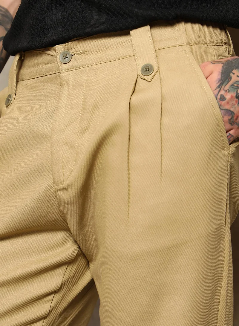 Campus Sutra  Men's Lime Green Ribbed-Pleated Chino Trousers For Casual Wear | Mid-Rise | Regular Fit | Button Closure | Trousers Crafted With Comfort Fit For Everyday Wear for Men | Best Price UAE