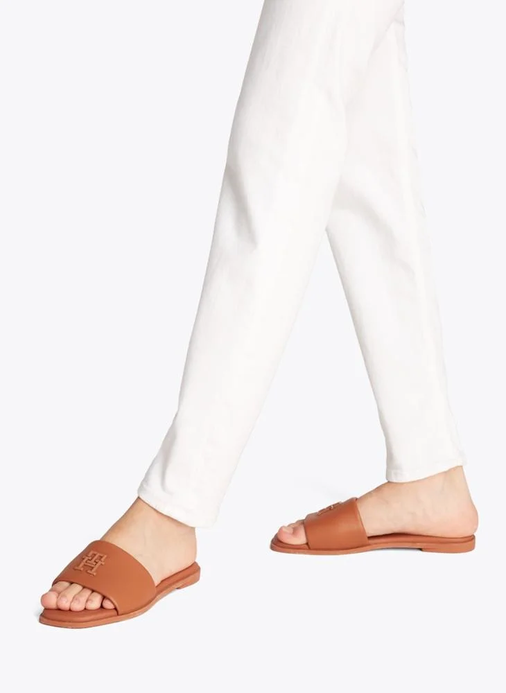 تومي هيلفيغر Logo Hardware Leather Mule