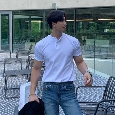 American Retro Heavy Short-sleeved T-shirt Mens Polo Shirt Mature and Steady Fitness Tension Wear Tough Guy Henry Shirt Black - Image 2