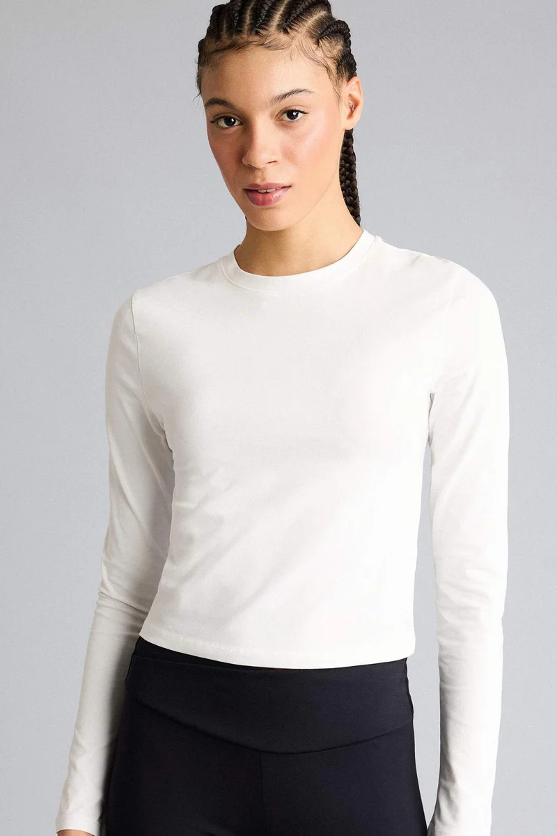 ديفاكتو Slim Fit Crew Neck Long Sleeve T-Shirt