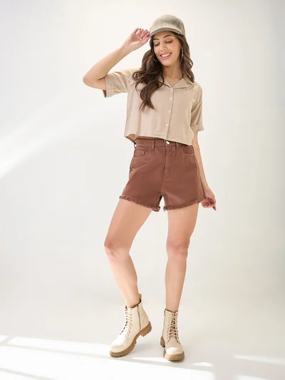 globus Women Slim Fit Mid-Rise Frayed Hem Denim Shorts