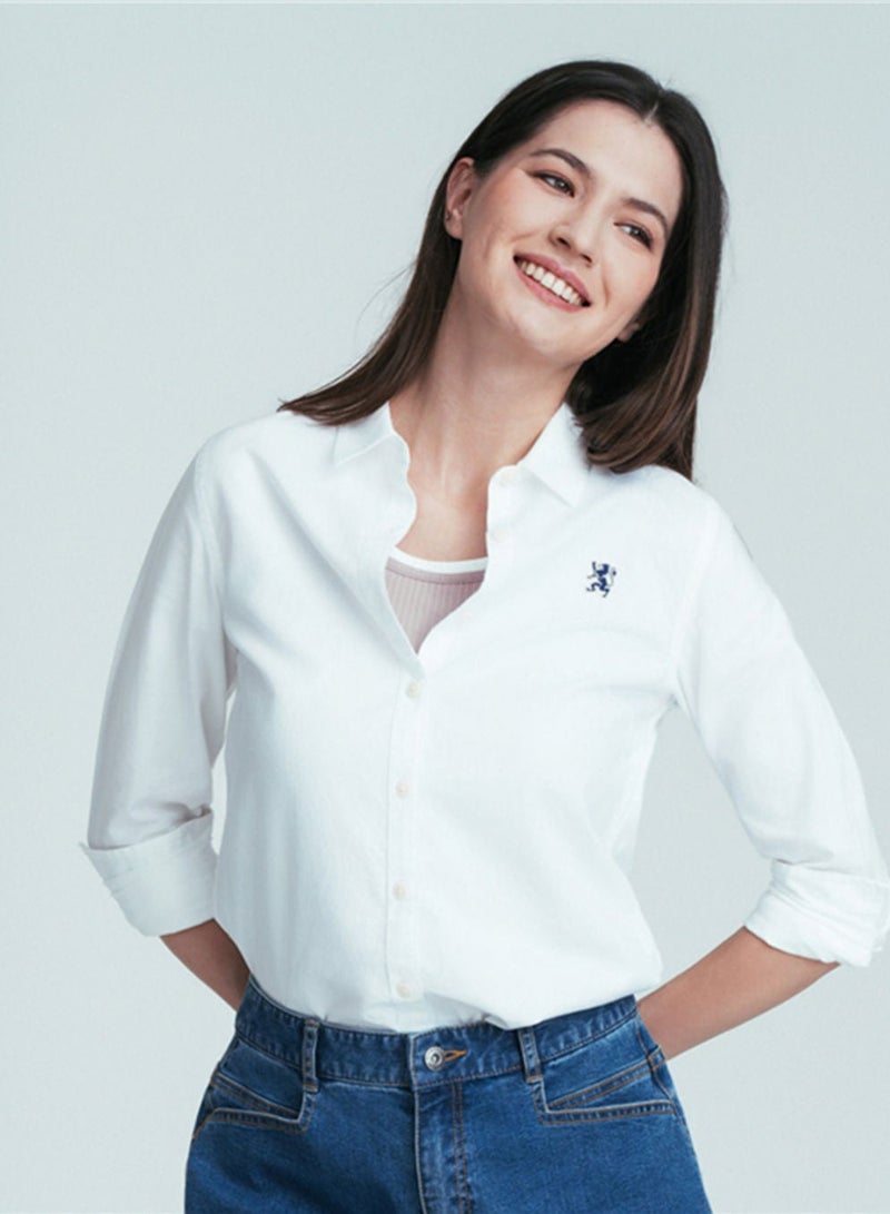 GIORDANO قميص أكسفورد ضيق للنساء مع تطريز - Image 3