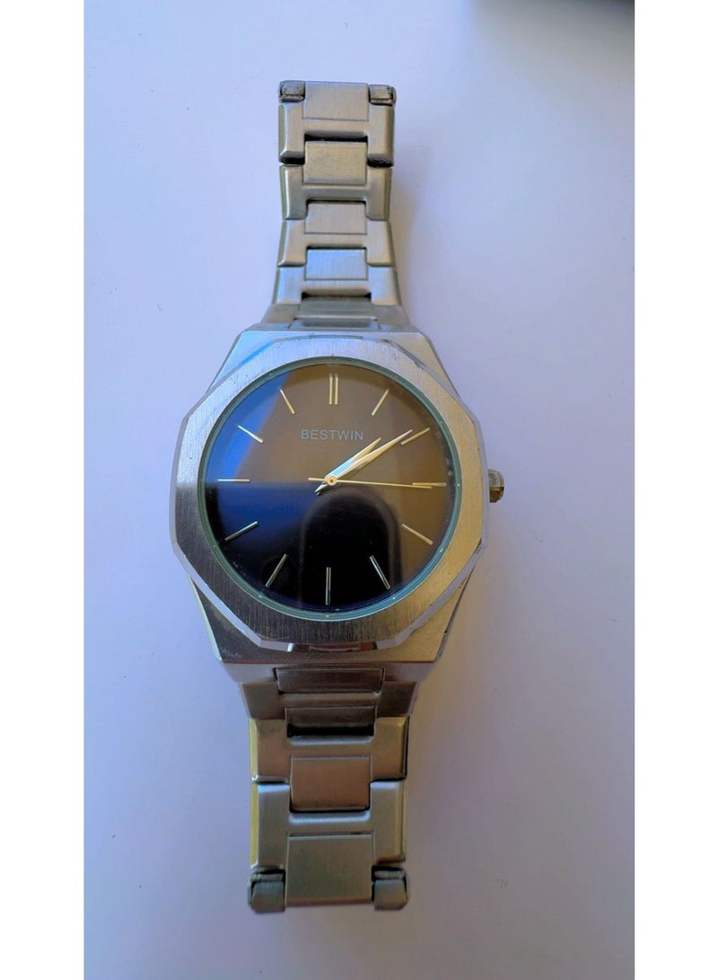 BESTWIN 812 Luxury Quartz Watch - Pre-Owned (Look Like Brand New) - Image 2