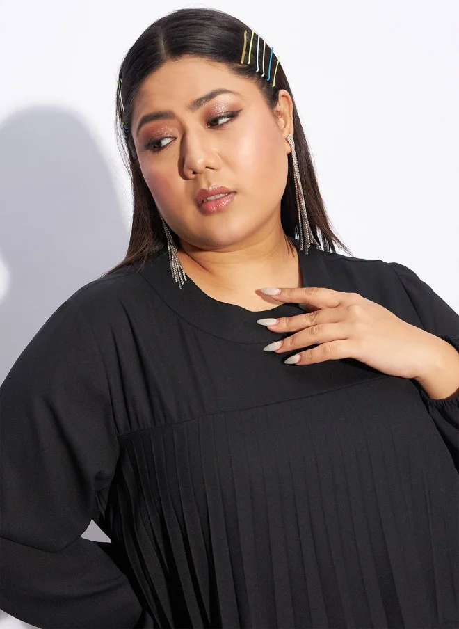 ساسافراس فستان أسود نسائي بقصة