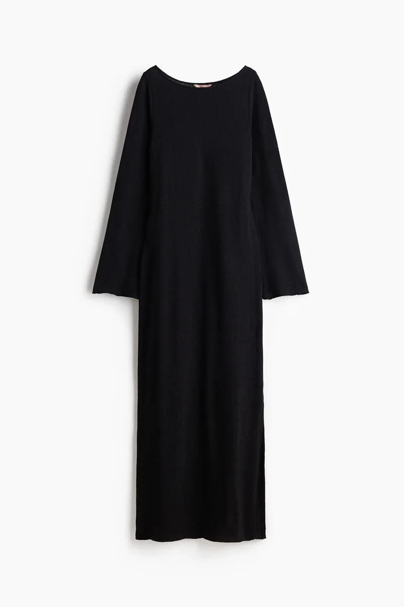 Fine-knit boat-neck dress