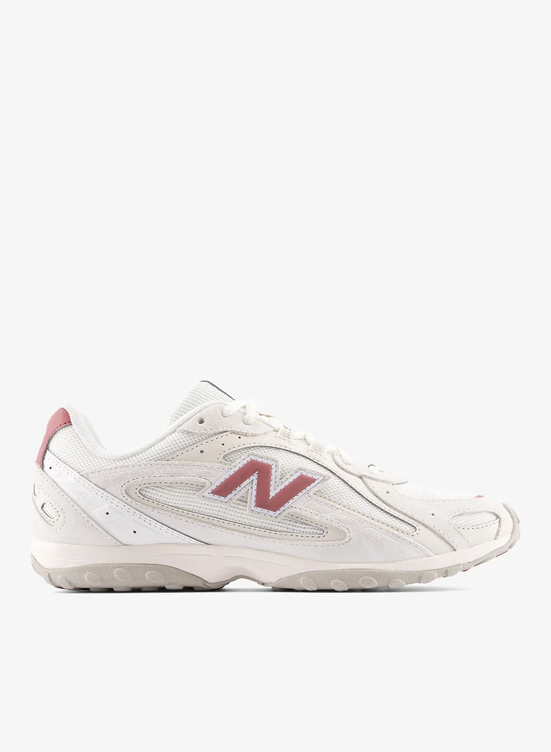 New Balance 204L Sneakers