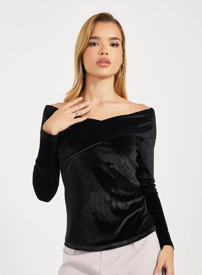 Styli Off Shoulder Neck Velvet Knit Top