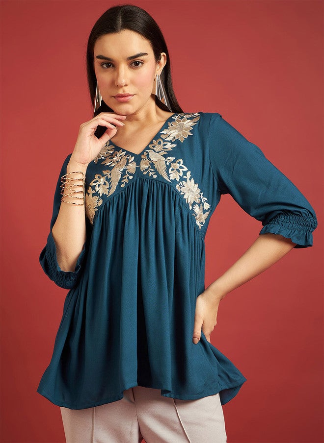 Baizee بلوزة ذات ظهر مصمم من Routes بواسطة All About You - Image 1