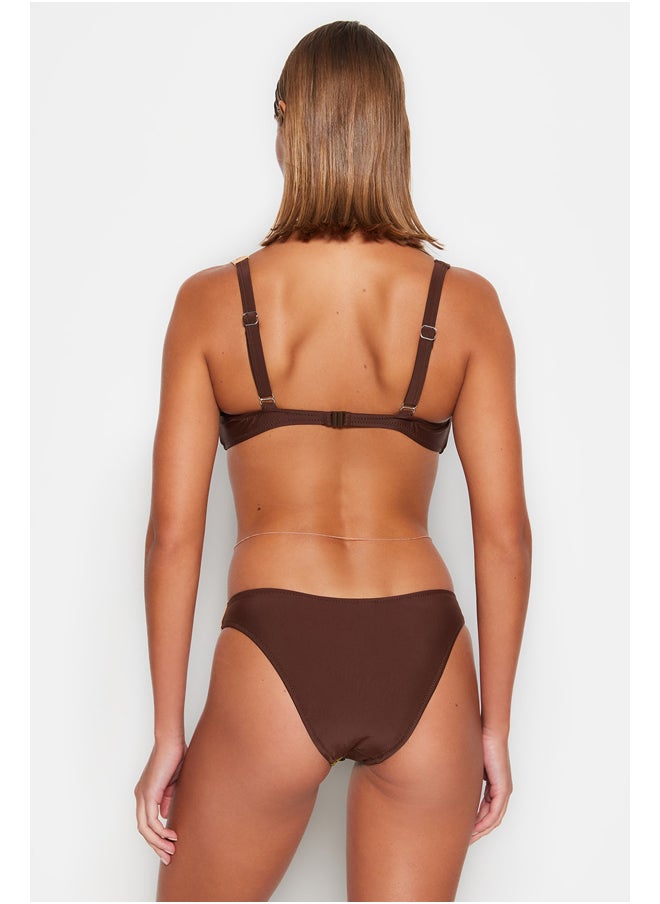 trendyol - Green-Brown Color Block Normal Leg Bikini Bottom TBESS23BA00174 - Image 1