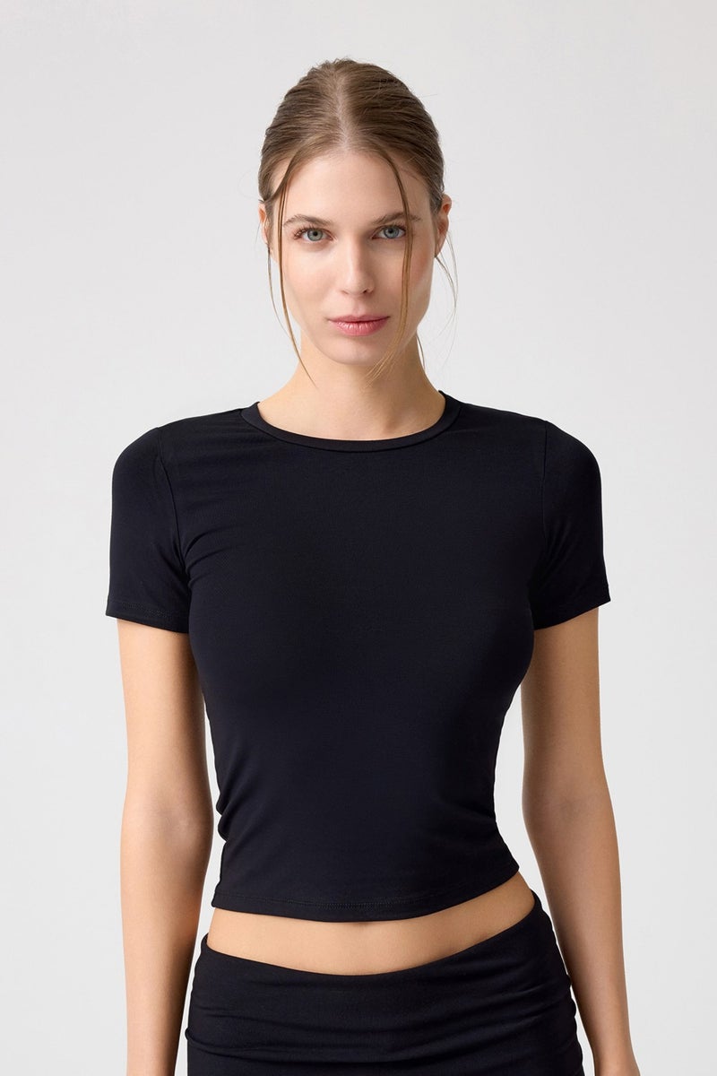 Los Ojos x Melodi Black Fitted T-Shirt Short Fitted  - Image 1