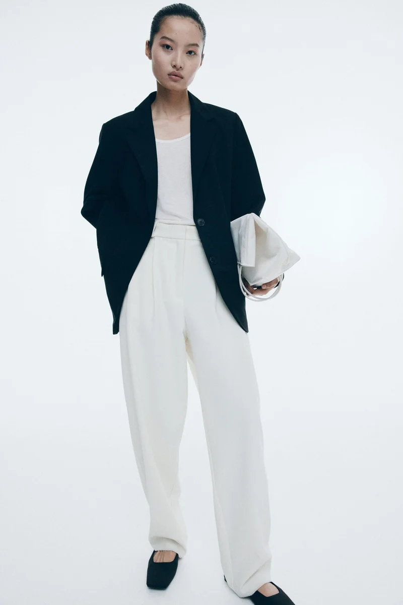 اتش اند ام بليزر بصف أزرار أحادي