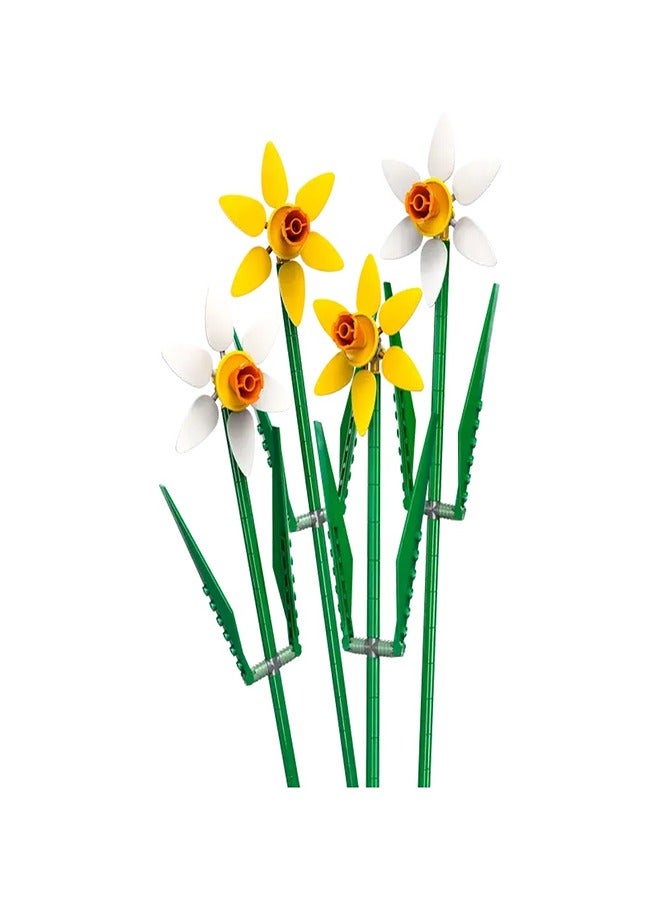LEGO - Botanical Collection Daffodils 216 Pieces - 40747 - Image 1