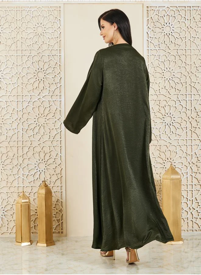 ستايلي Lapel Collar Abaya in Hammered Satin