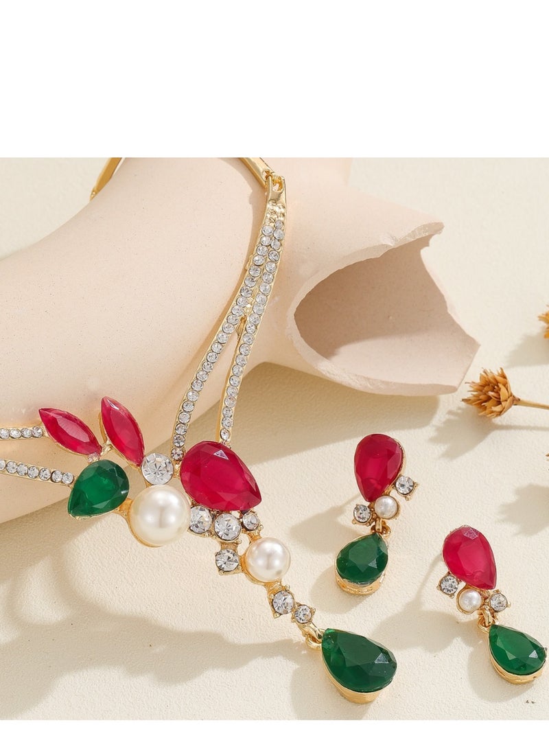 Elegant Vintage Golden Alloy Pearl Necklace and Earrings Set, Pearl Jewelry Set with Red & Green Gemstone Accents, Necklace Pendant and Earrings, Stunning, Bridal  - Image 4
