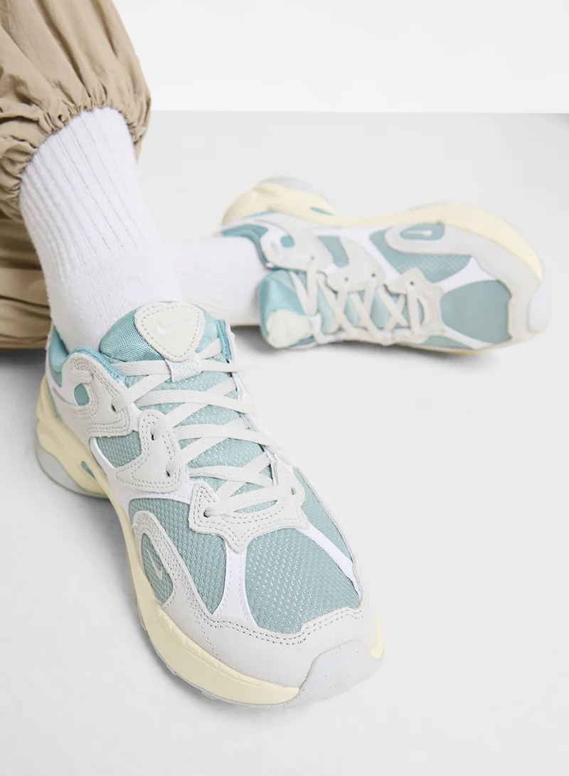 Nike Al8
