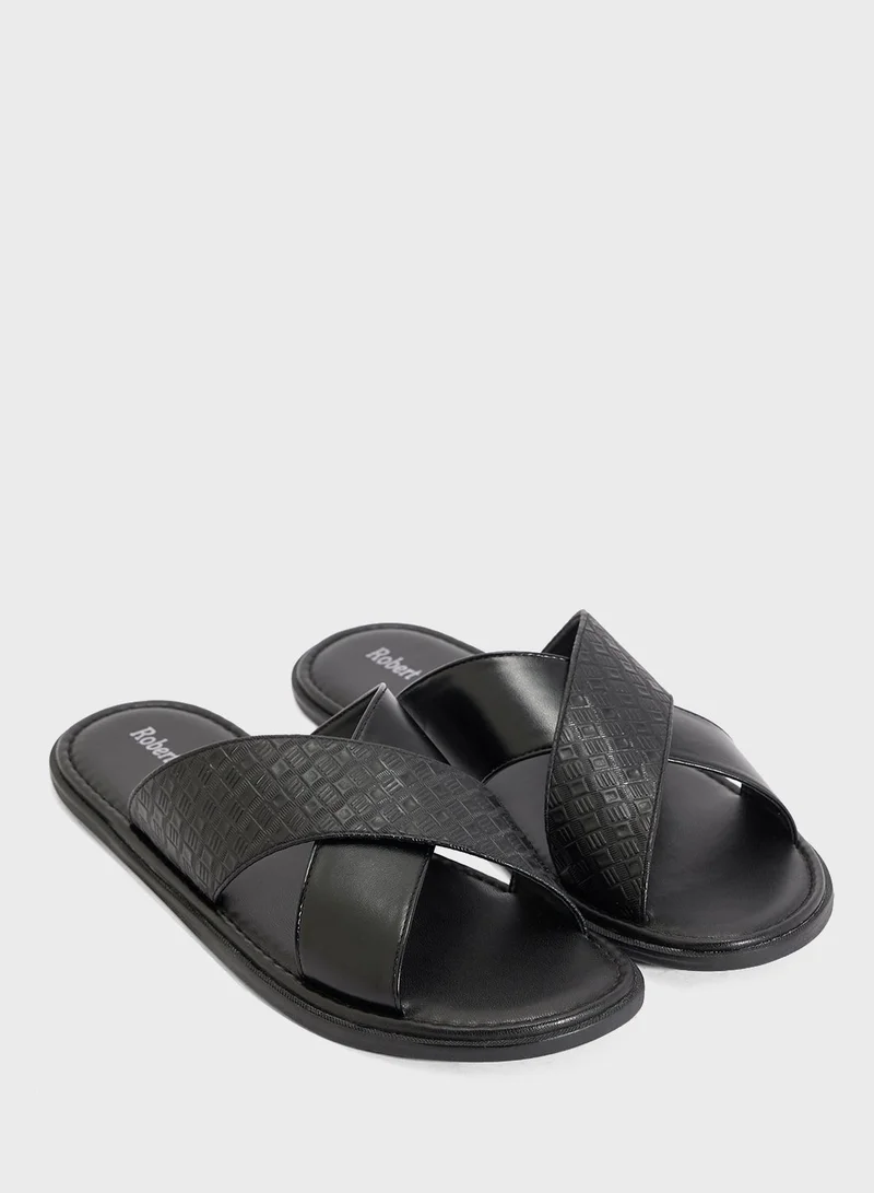 روبرت وود صنادل بحزام متقاطع