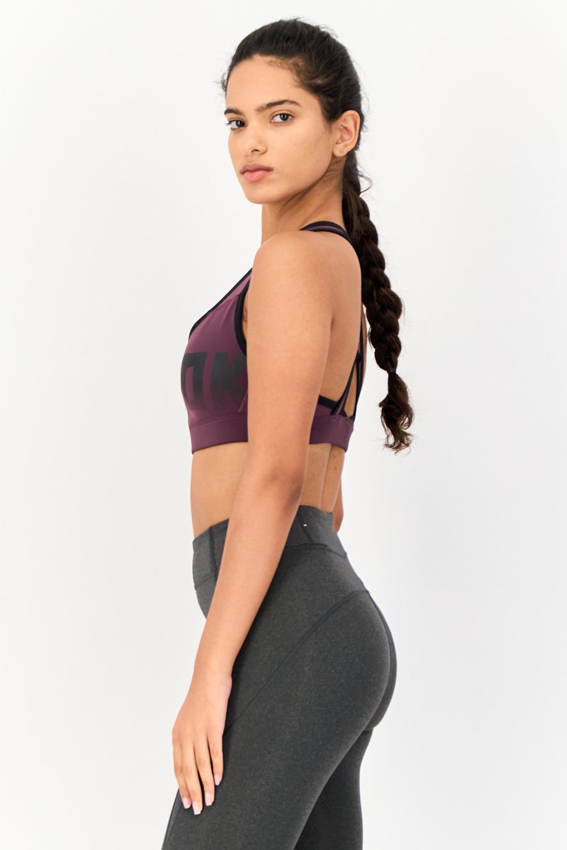 Reebok سوتيان رياضي مبطن للنساء بشعار العلامة التجارية، متعدد الألوان - Image 2