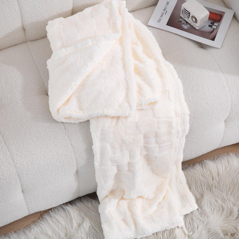 Linecooo Cream White Fleece Throw Blanket 50â€Ã—60â€ for Couch Sofa Bed,Super Soft Cozy Plush Microfiber Flannel Blanket with 3D Checkered Design Lightweight for Adults,Woman,Girls - Image 2