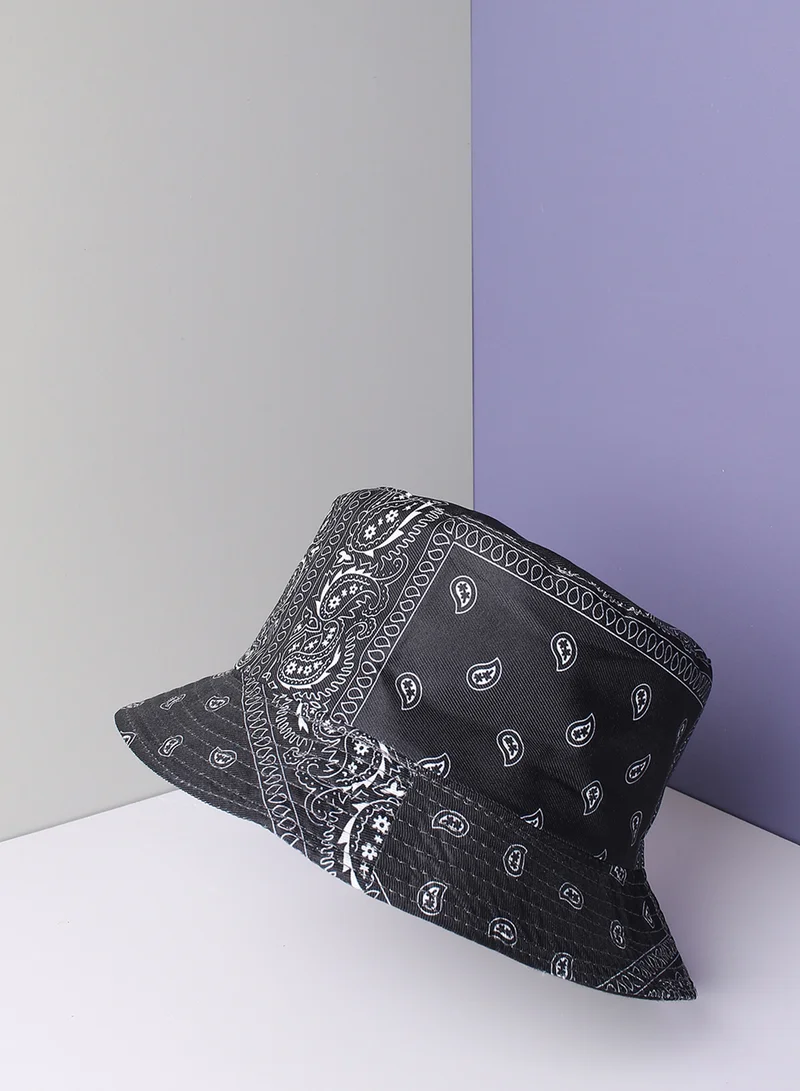 صوص هاوت Black Vintage Bucket Cap