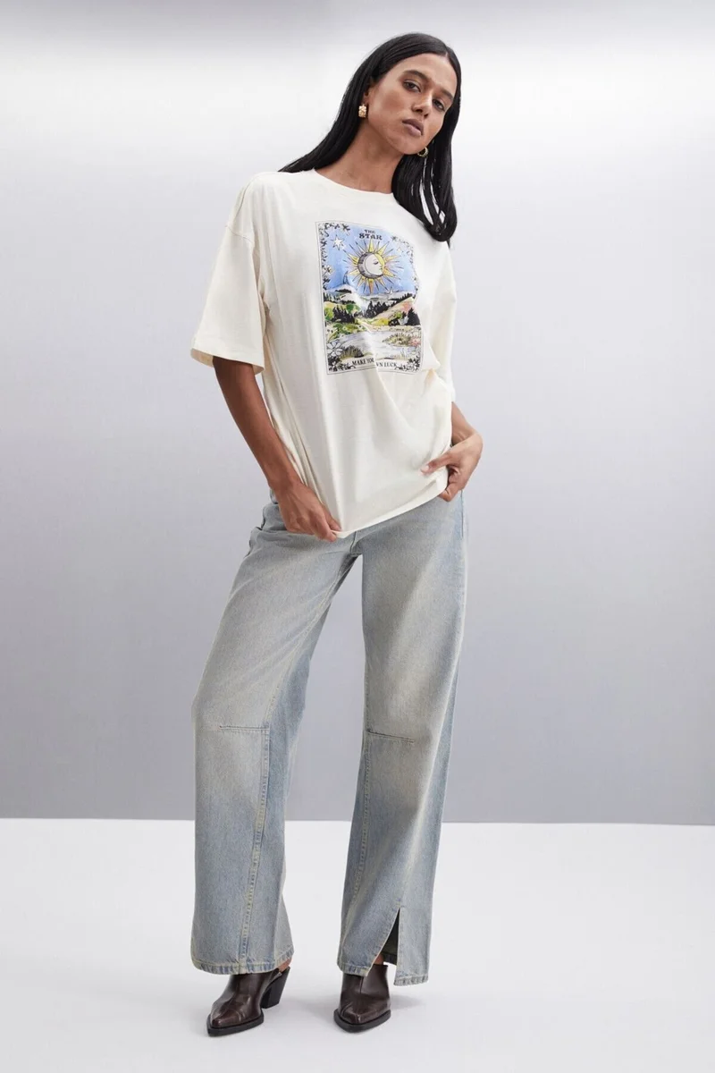 جريميلانج Enya Women's Printed Detail Oversize Fit Loose Cut Crew Neck 100% Organic Cotton Vanilla T-shirt