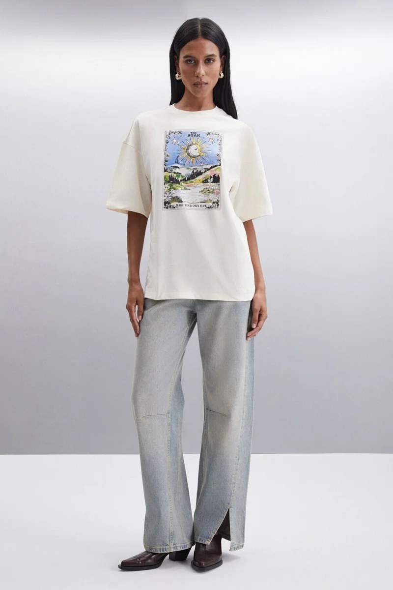 جريميلانج Enya Women's Printed Detail Oversize Fit Loose Cut Crew Neck 100% Organic Cotton Vanilla T-shirt