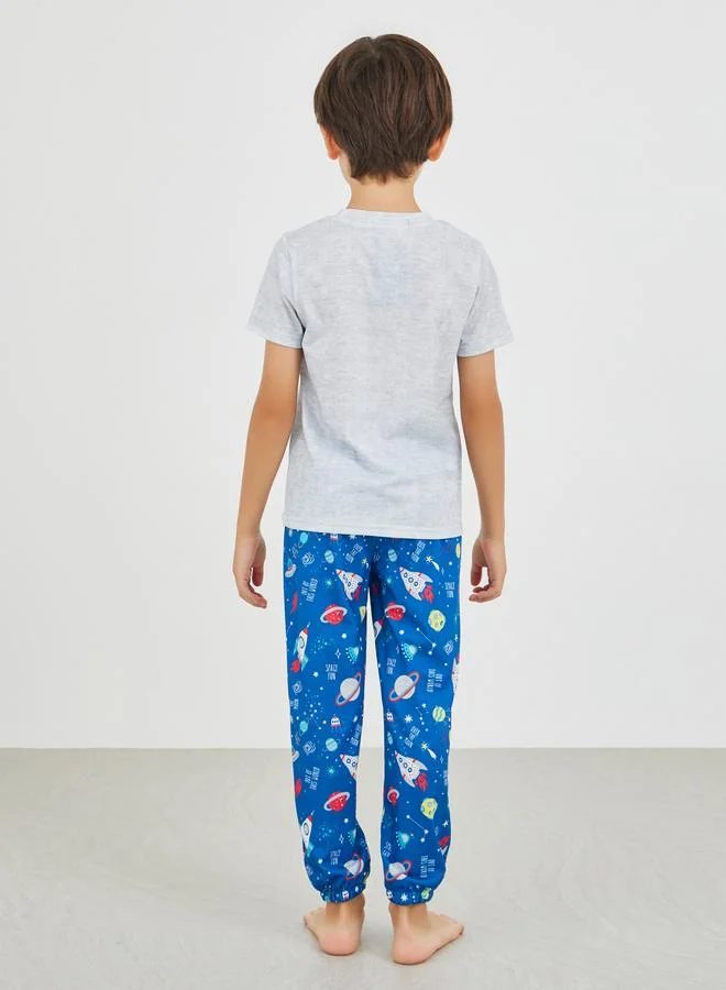 Styli Styli Graphic Print Round Neck T-Shirt and Pyjama Set