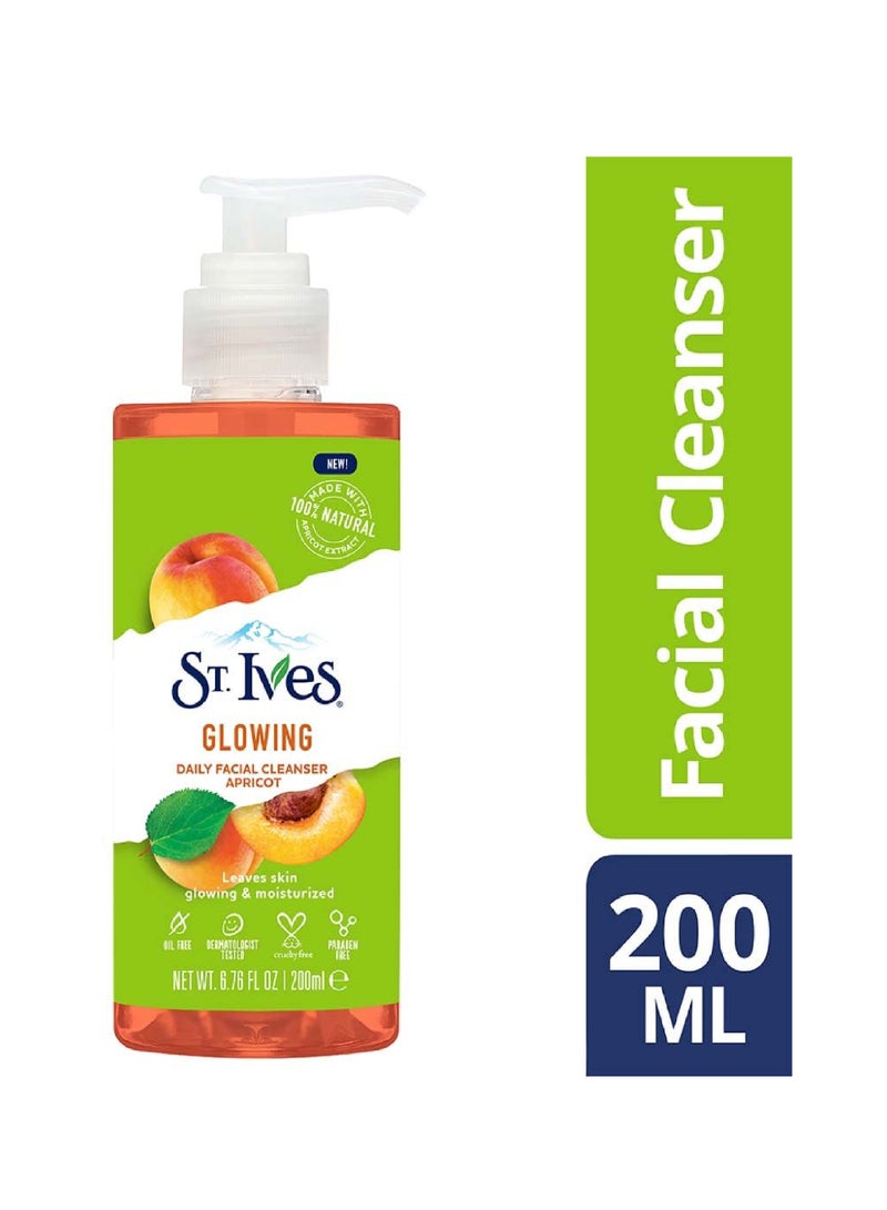 St. Ives Glowing Daily Facial Cleanser Apricot 200ml