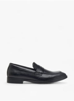 LBL by Shoexpress Men Solid Loafers with Cutout Detail  - Image 3