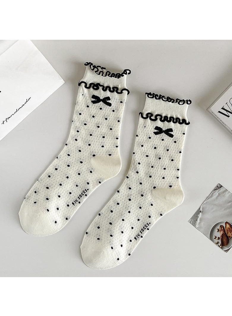 جوارب لطيفة وناعمه باللون الاوف وايت للنساء3 قطع - Image 1