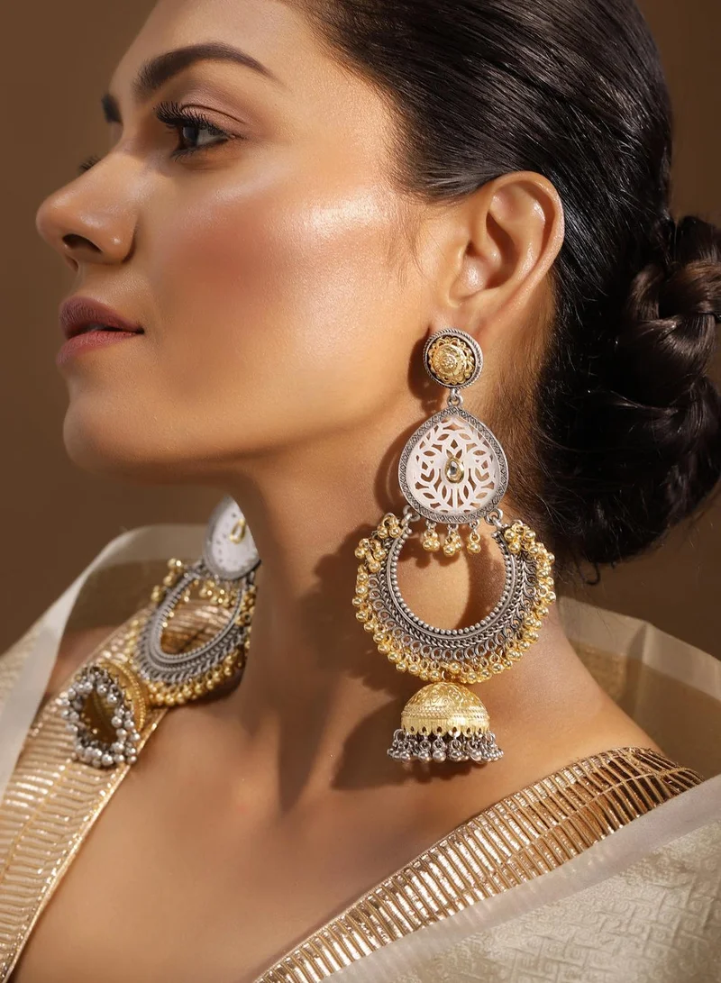ISHIN Multi Colour Metallic Grey Plated Jhumka Earring