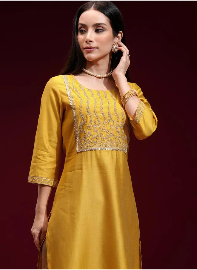 Vishudh Floral Embroidered Yoke Design Sequinned Straight Kurta by Styli