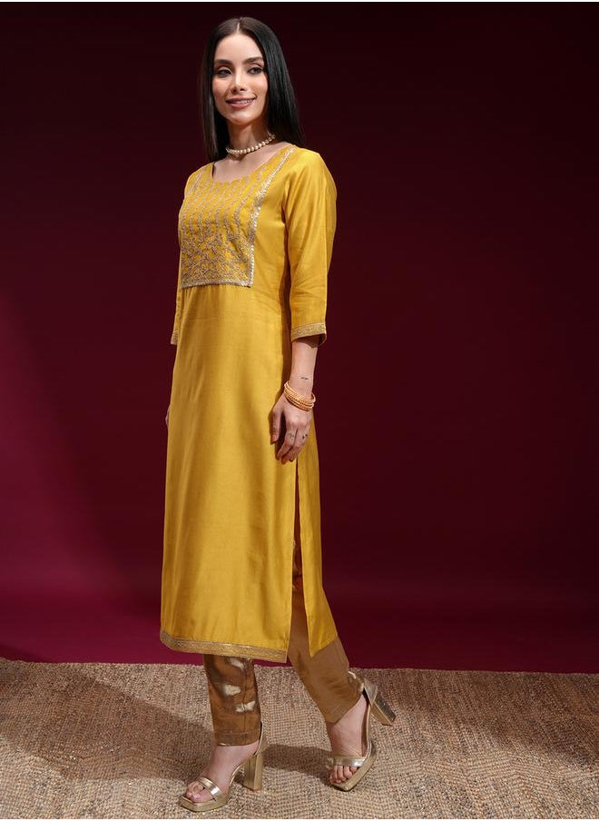 Vishudh Floral Embroidered Yoke Design Sequinned Straight Kurta by Styli  - Image 4