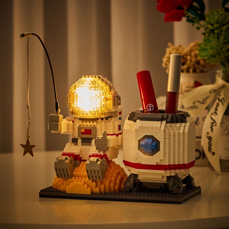 Compatible With Lego Tiny Particles Astronaut Brick Puzzle Assembled Toy Boys And Girls Gift Desktop Ornaments - Image 2
