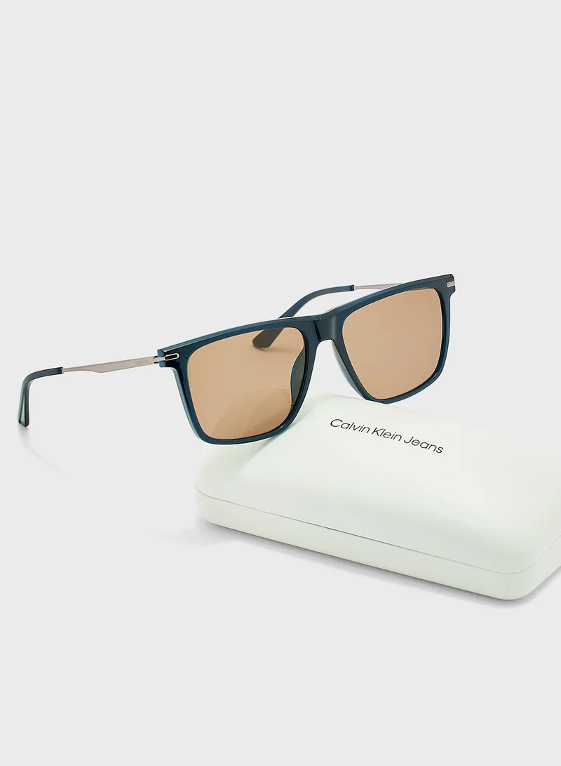 CALVIN KLEIN Wayfarers Sunglasses