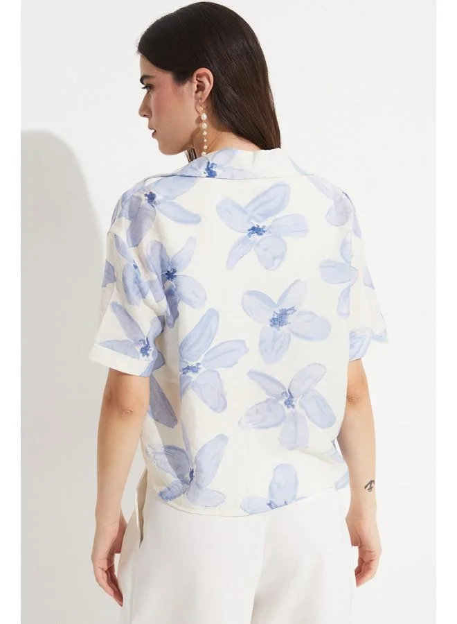 JUNE June Women Viscose Blend Fited Crop Shirt Blue