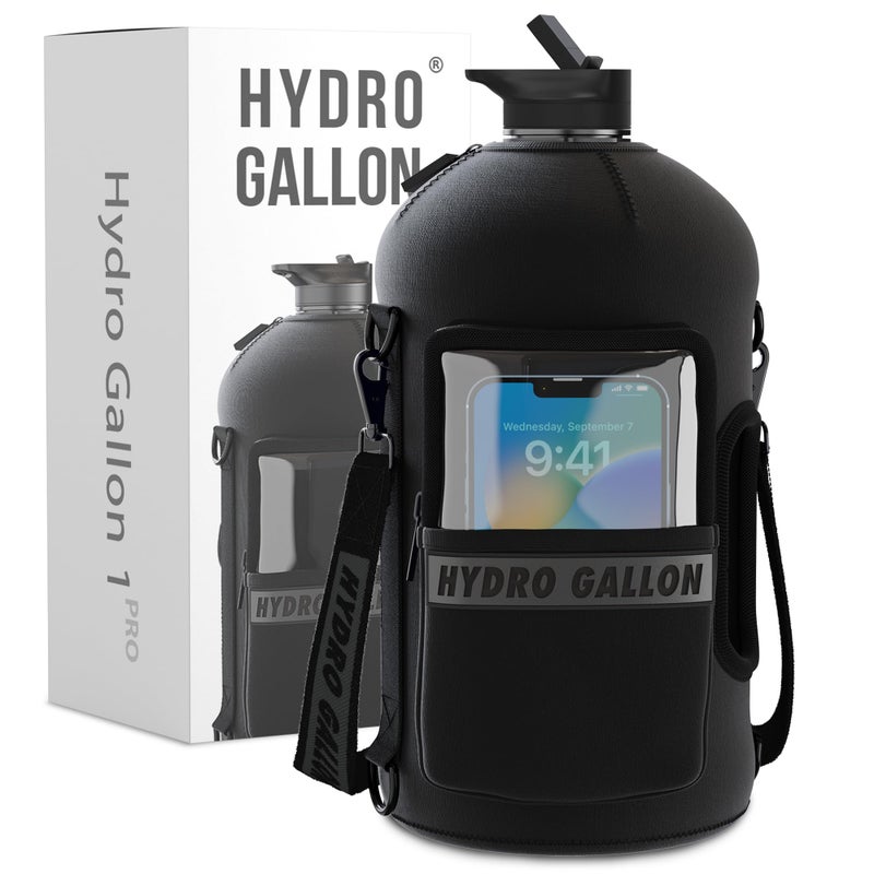 Hydro Gallon هيدرو جالون 1 برو - زجاجة مياه سعة 1 جالون مع غلاف معزول وغطاء قشة ومقبض وعلامة زمنية وجيب وحزام كتف. زجاجة كبيرة مقاومة للتسرب خالية من BPA للرجال. 128 أونصة (أسود) - Image 1