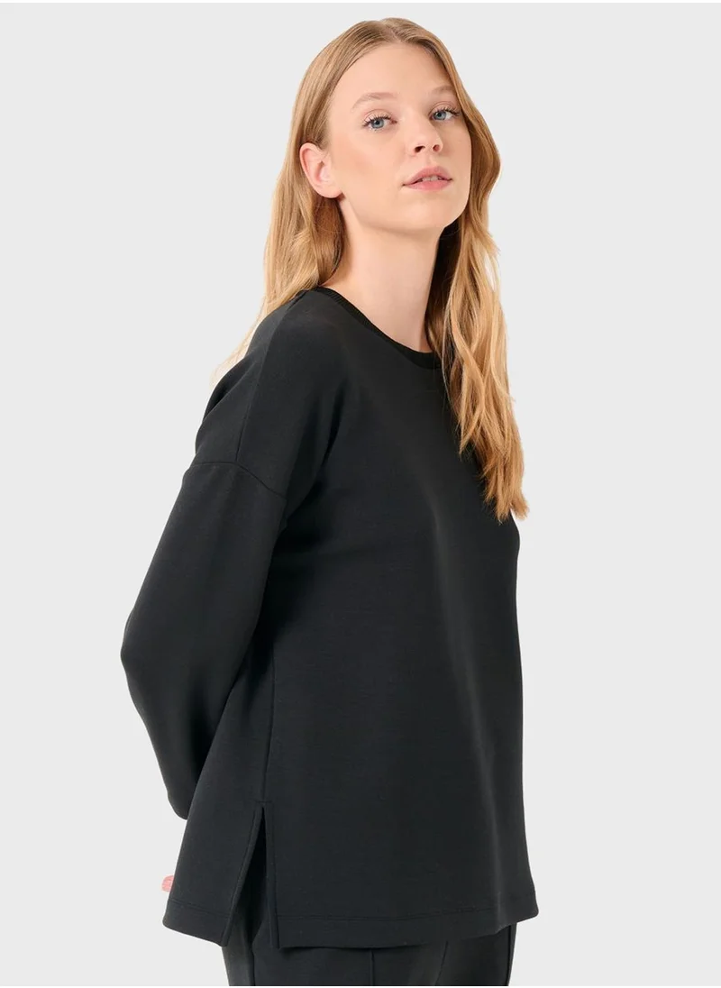 جيمي كي Crew Neck Overszied Sweatshirt