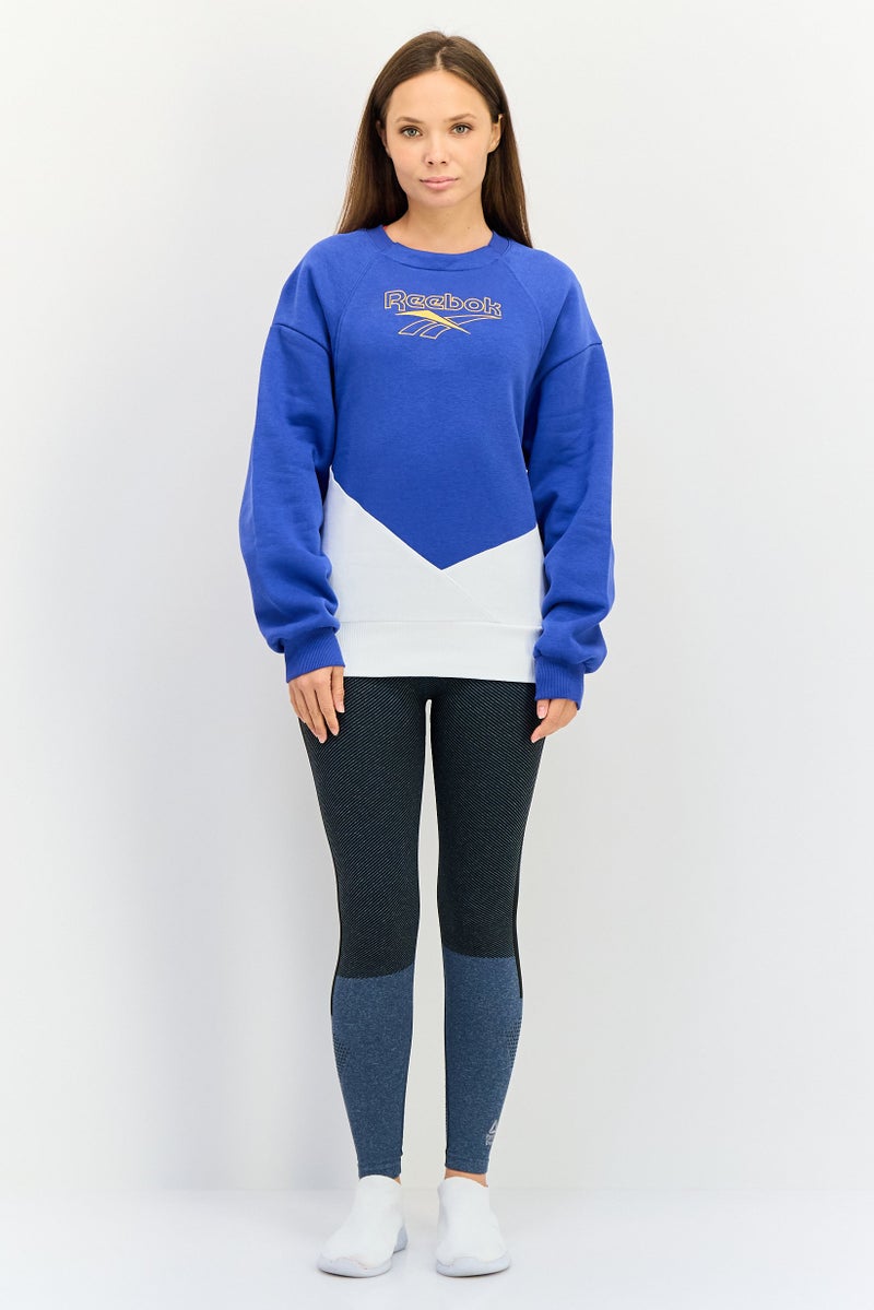 Reebok سويت شيرت رياضي نسائي مناسب في الهواء الطلق، متعدد الألوان - Image 2