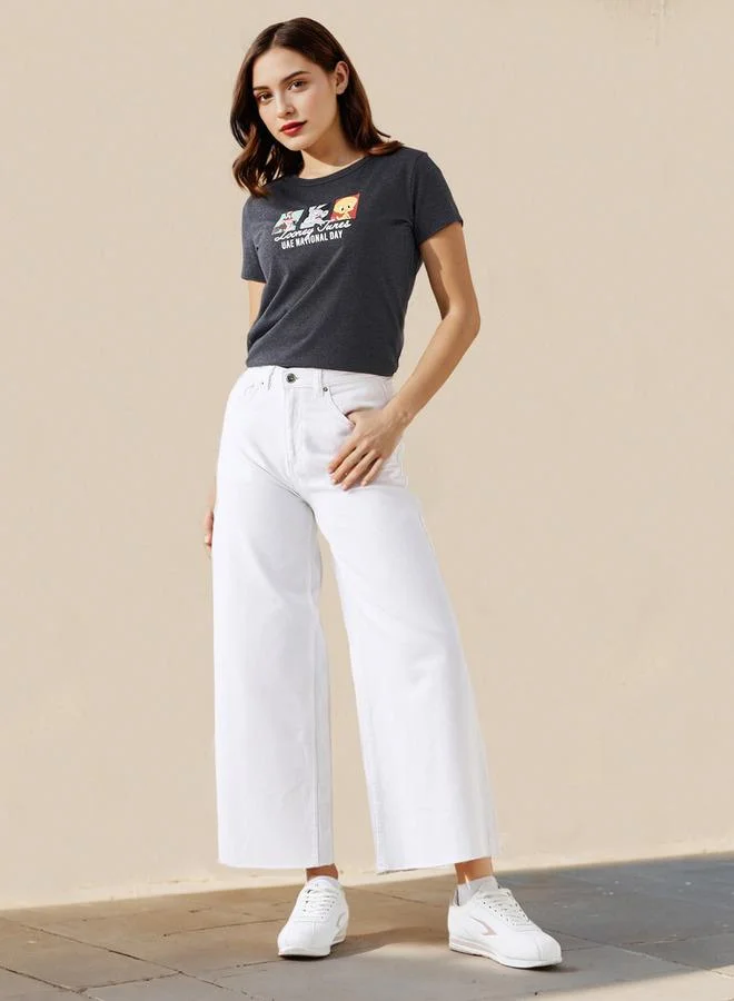 SP Characters T-shirt with Looney Tunes UAE National Day Print Cotton