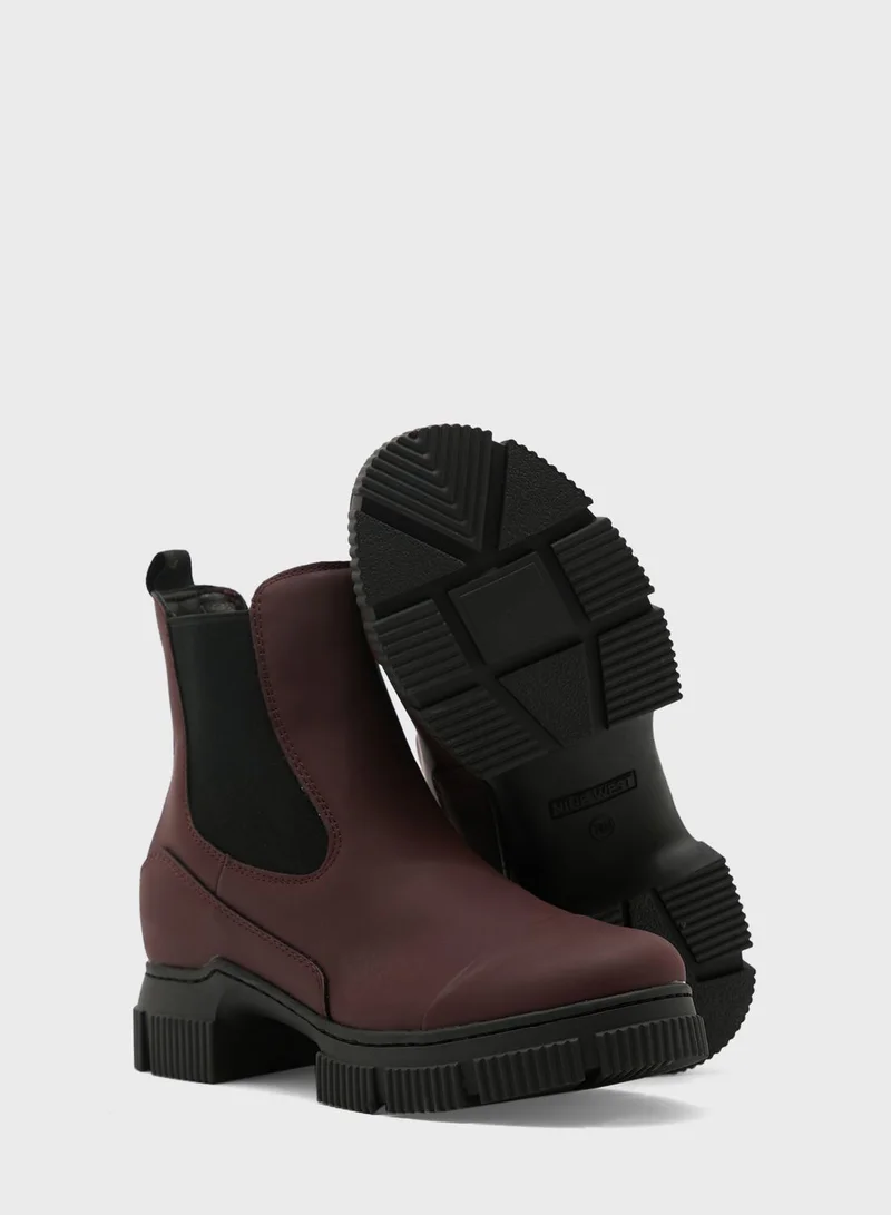 NINE WEST Iola3-A Low-Heel Ankle Boots