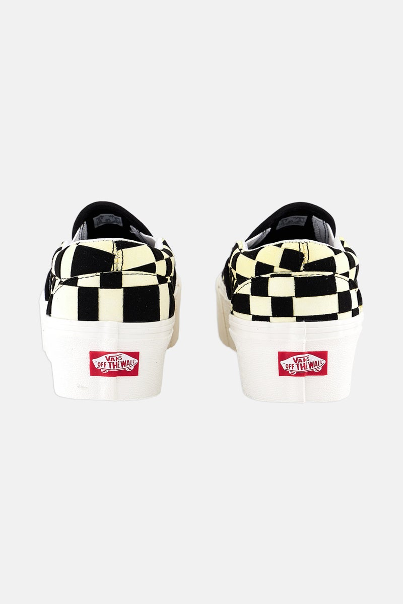 VANS Women Classic Slip On Shoes, Black - Image 4