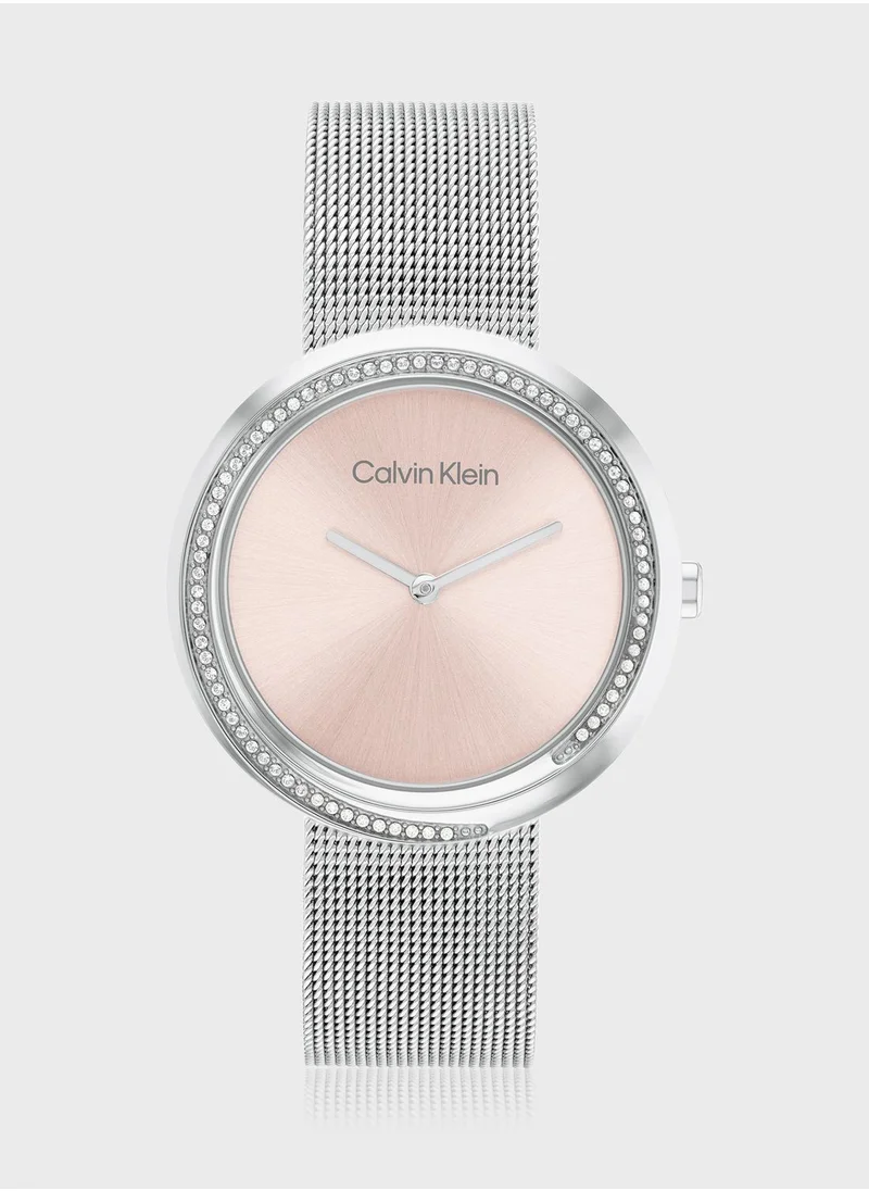 CALVIN KLEIN Twist Mesh Strap Analog Watch