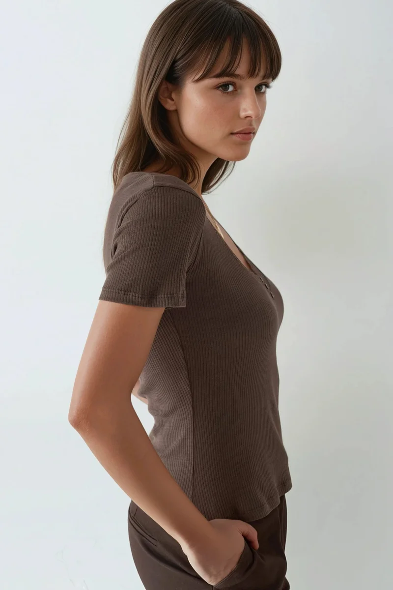 بوسيم BUSEM V-Neck Blouse with Lace Detail