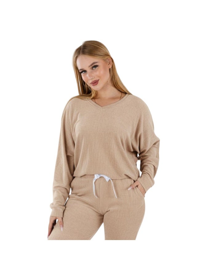 زيكوتكس  طقم بيجامة نسائية قطيفة ناعمة - قطعتين (بلوزة مريحة وبنطال) بتصميم كاجوال عصري - لون بيج. - Image 3
